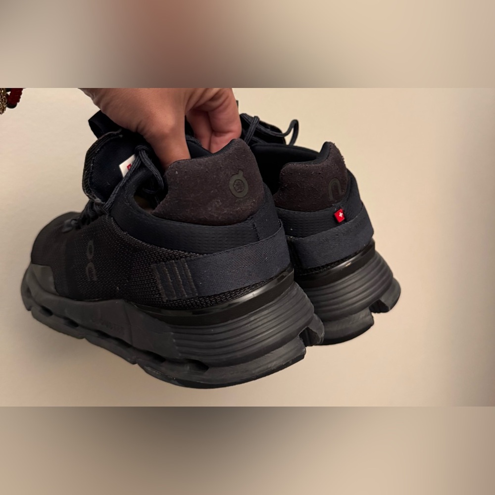 On Running Mens Cloudnova Black Eclipse Running S… - image 4